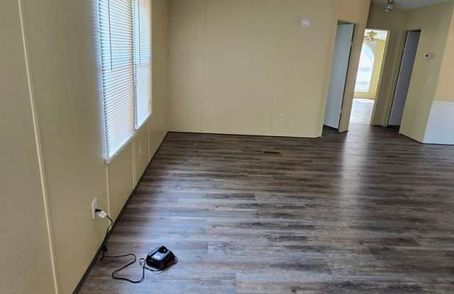 3 bed / 2 bath updated manufactured home in Kannapolis. Gallery 3