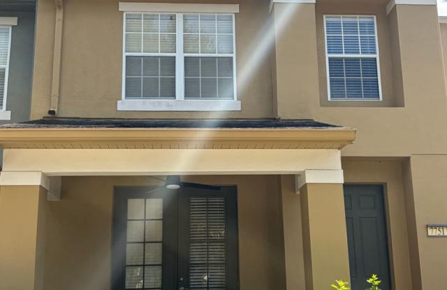 3 Bedrooms, 2.5 Bathrooms home in Windermere Gallery 1