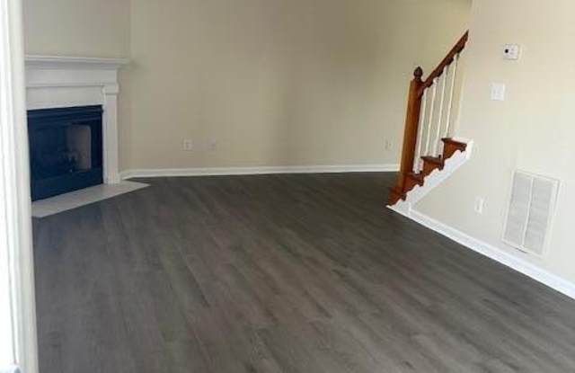 3929 Sterling Pointe Drive Gallery 2