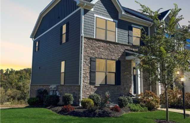 161 Marketplace Ave photos photos