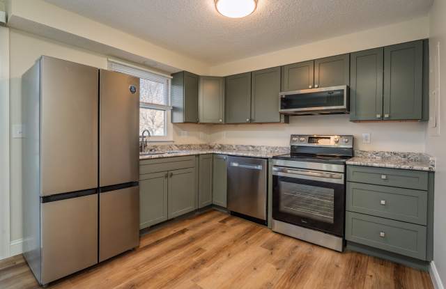 444 Greenville Highway - F2 photos photos 444 Greenville Highway - F2 photos photos