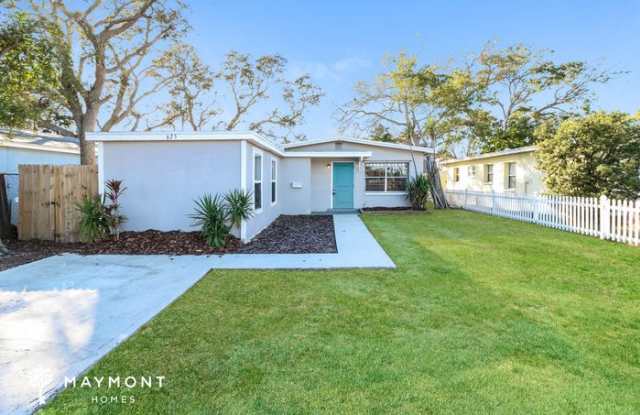 625 58th Street South - 625 58th Street South, St. Petersburg, FL 33707