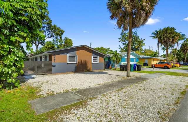 827 SW 29th St photos photos