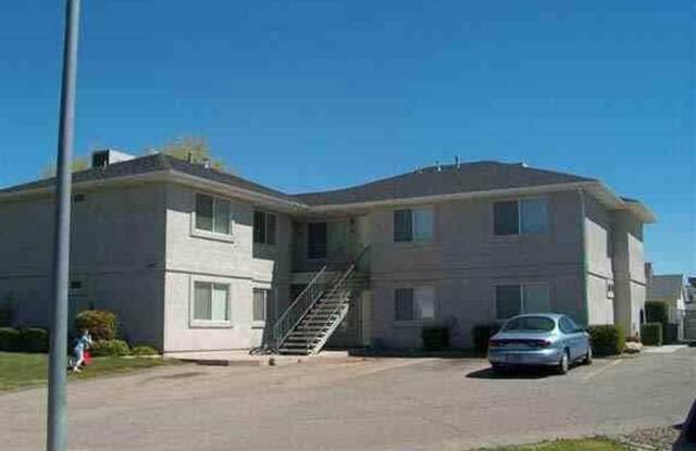 Down Town Three Bedroom! photos photos
