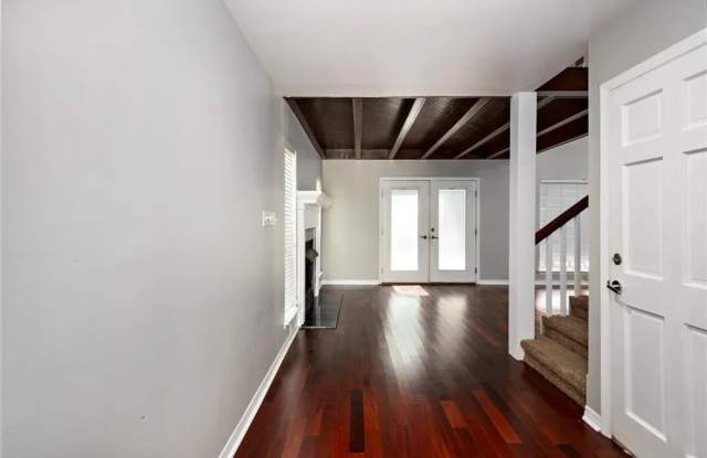 6517 Cedar Bend Ct photos photos