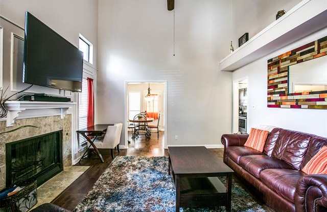 1523 Ashwood Lane Gallery 3