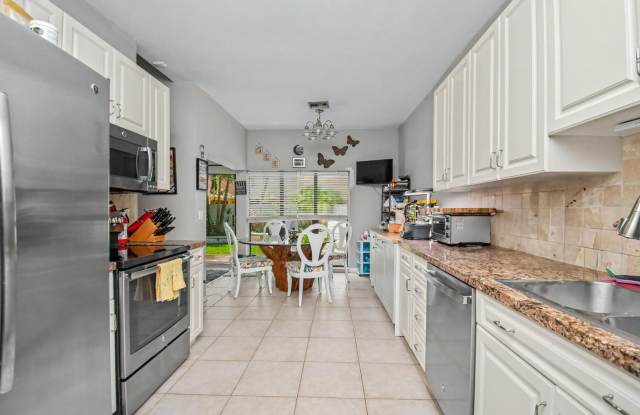 7678 Solimar Circle, Boca Raton  (Unincorporated) , FL 33433 - 1035 photos photos