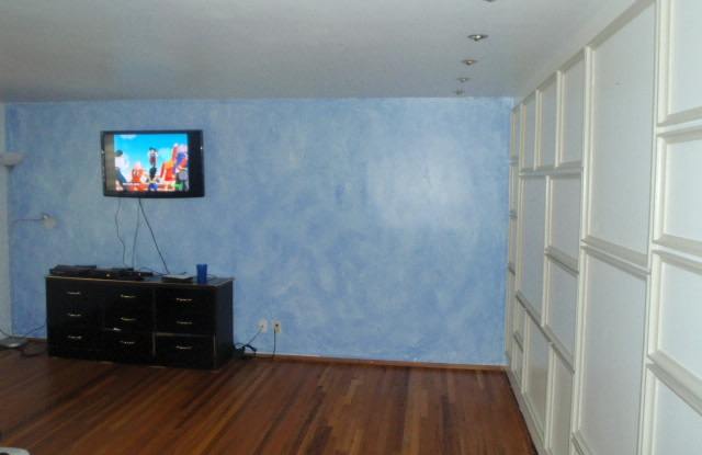 1/2 off first month rent,Beautiful home in Ogden for Rent Walking Distance to WSU Tennis Courts Gallery 3