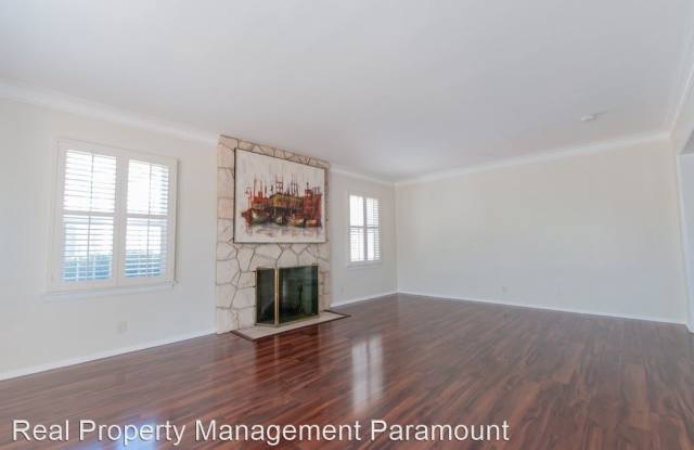 5715 Bowesfield street Gallery 3