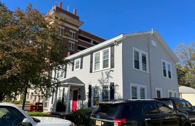 Leasing for Fall 2027 photos photos