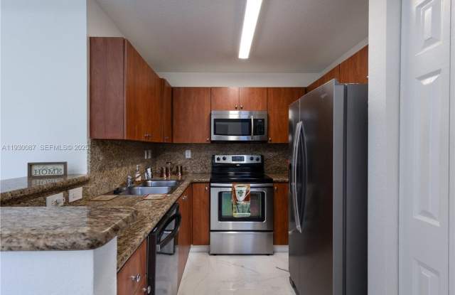1009 SW 144th Avenue 2701, Pembroke Pines, FL 33027 Gallery 3