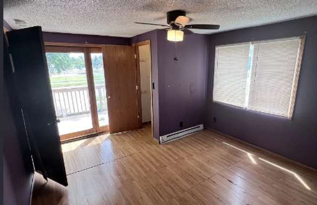 1743 Fremont Avenue East photos photos