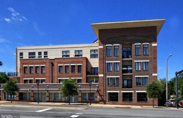 181 REED AVENUE E - 181 E Reed Ave, Alexandria, VA 22305