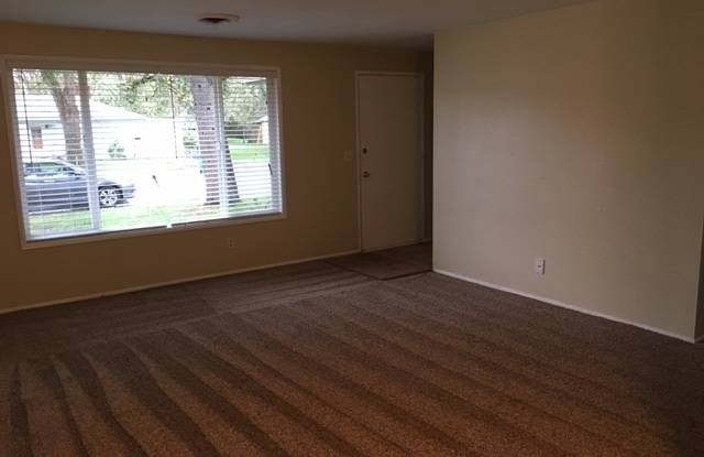 13400 SW Berthold Street ~ Easy Ranch-Style Living Gallery 4