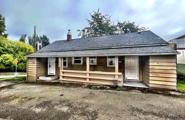 602 South Lafayette Avenue - 602 South Lafayette Avenue, Bremerton, WA 98312