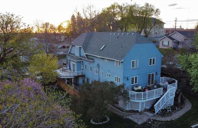 401 4th St - 401 4th Street, Davenport, WA 99122