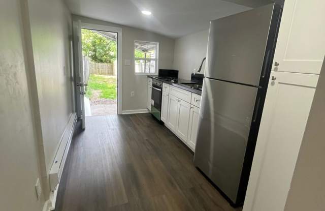 Cozy 3 bedroom 1 bath house photos photos
