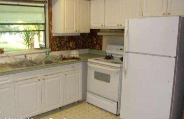 2237-1 Oxbow Rd. Gallery 4