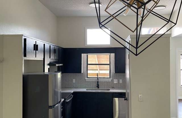 3800 Provence St #16 photos photos
