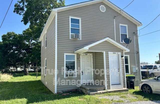 204 E 2nd - 204 East 2nd, Ada, OK 74820