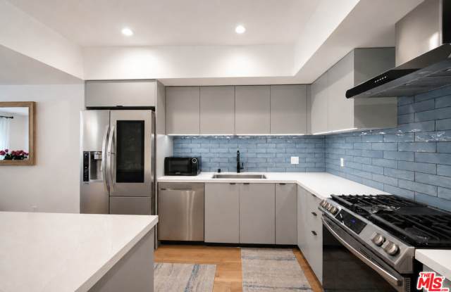 1515 South Holt Avenue photos photos