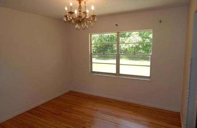 7020 W Livingston St. Gallery 2