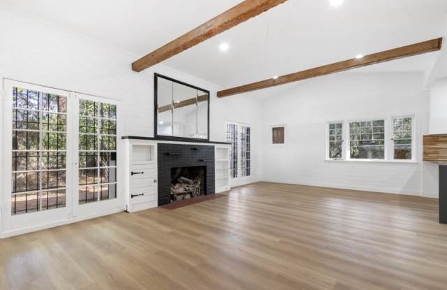 6170 Melvin Avenue Gallery 4