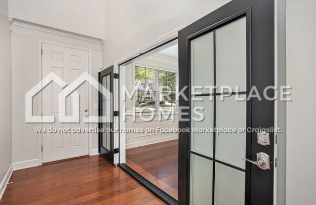 1653 Danbury Parc Pl NE Gallery 3