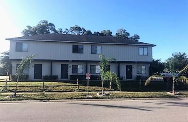 GREAT 2/2.5 Townhome Near UCF! Available Now! photos photos