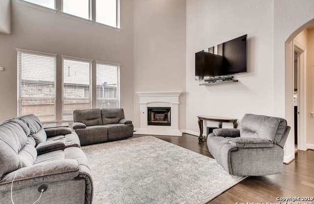28714 HOWARDS BULL Gallery 4