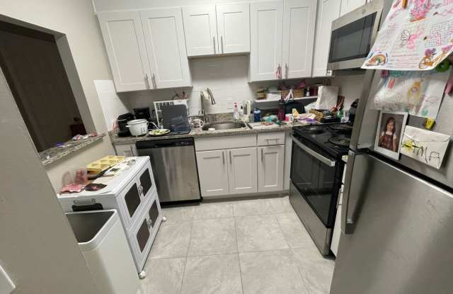 2-bed ~ 2-bath ~ 1200 sq ft photos photos