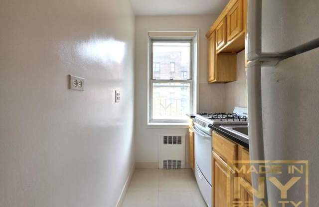 64-41 Saunders Street - 64-41 Saunders Street, Queens, NY 11374