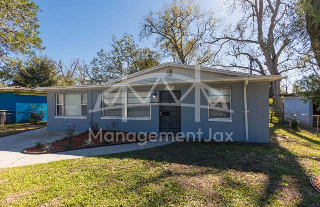 1828 West 33rd Street photos photos