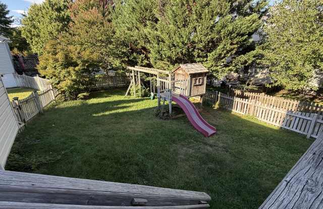 20536 Flattop Ct Gallery 3