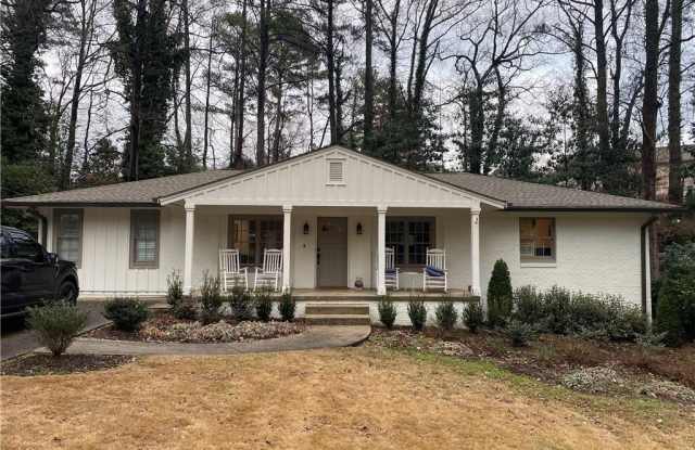 2006 Fairway Circle NE photos photos