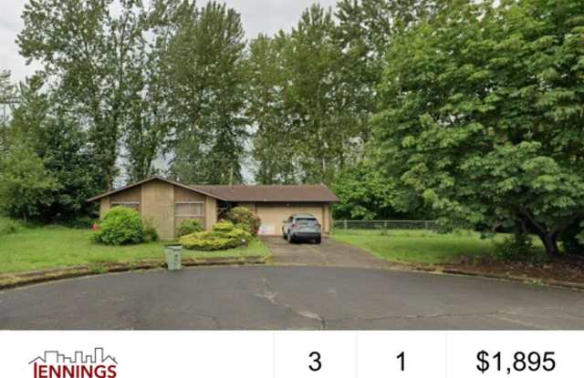 Spacious 3/Bedroom-1/Bathroom Home In NE Eugene photos photos