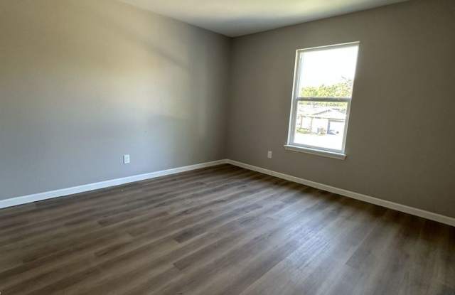 Comfortable Austin Home in a Convenient Location Gallery 3