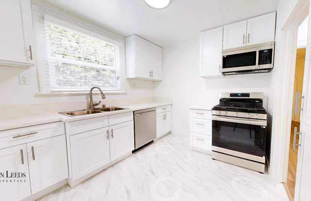 5225 De Longpre Ave. photos photos 5225 De Longpre Ave. photos photos