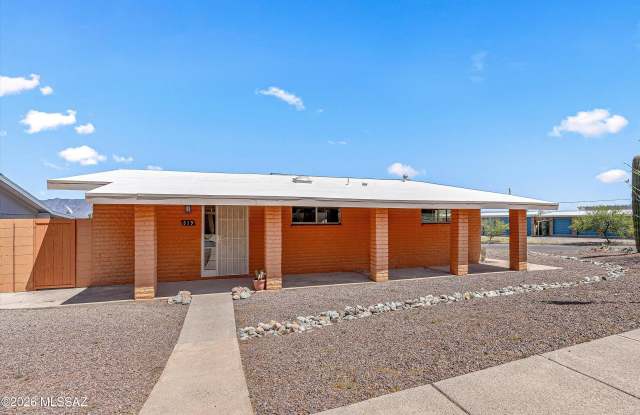 519 S Ave D photos photos