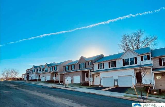 318 Barbers Street lot: 33 photos photos