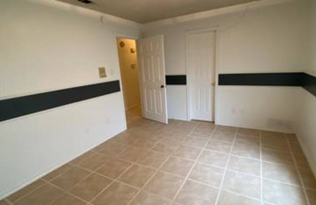 2507 Valley Gallery 3
