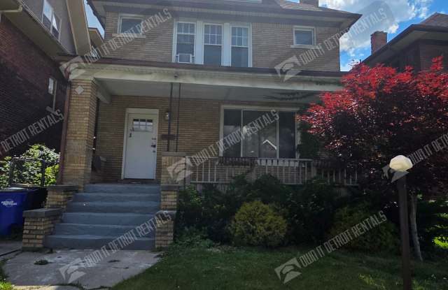 7455 Churchill St photos photos