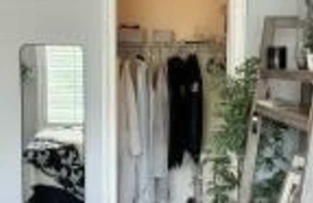 6095 NW HELMSDALE Way Gallery 3
