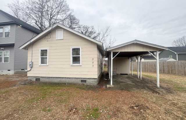 307 W Cypress Street photos photos