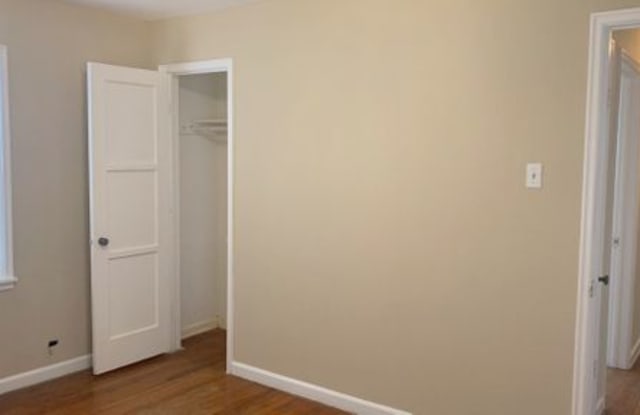 7619 Moss Rose Street Gallery 2