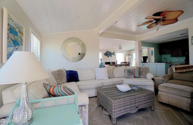311 W Atlantic Boulevard Gallery 2