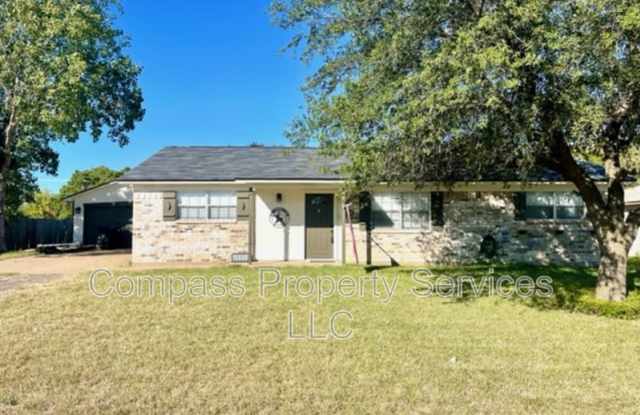 442 Fernwood photos photos