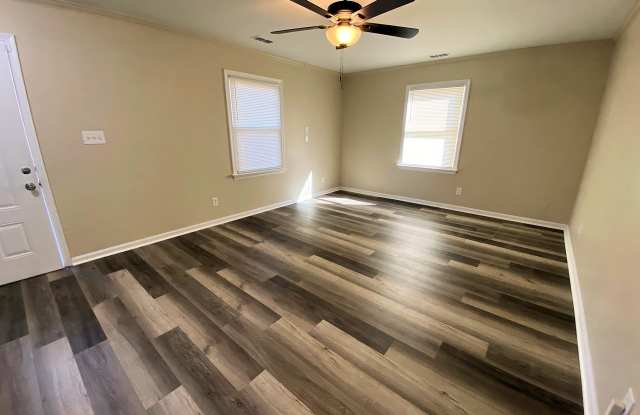 352 Paulette Dr Gallery 3