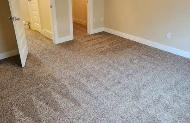 Beautiful End-Unit 4 Bedroom Townhome in Sandy!! photos photos