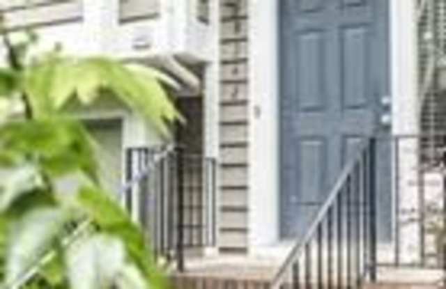 Legare Ct 8242 - 8242 Legare Court, Charlotte, NC 28210